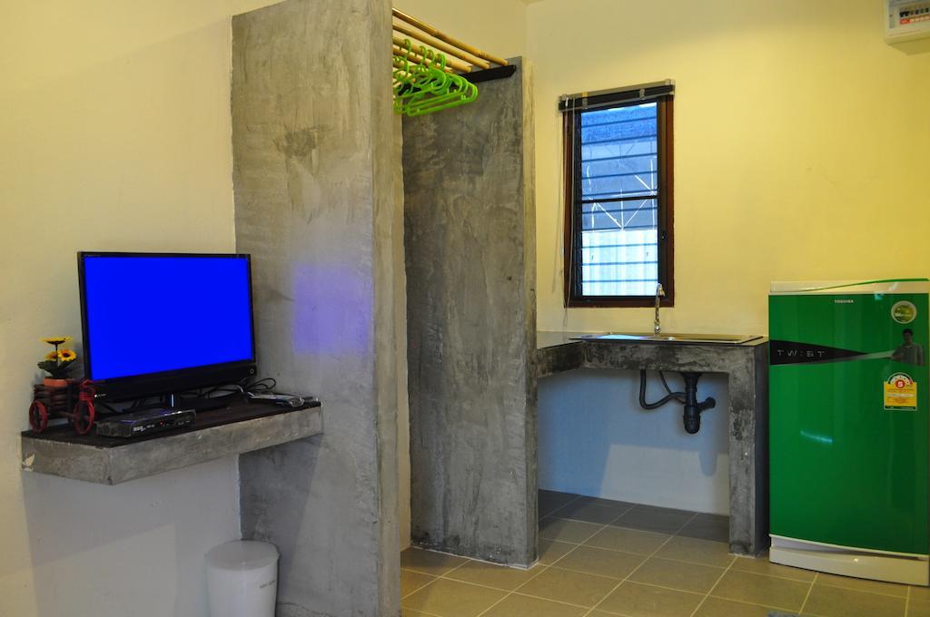 Aonang 3 Monkeys Pool Resort Ao Nang Екстер'єр фото